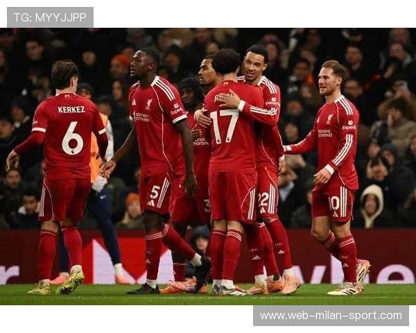 曼联转会市场动向:冬窗可能签下安德森加强实力,曼城门将安德森